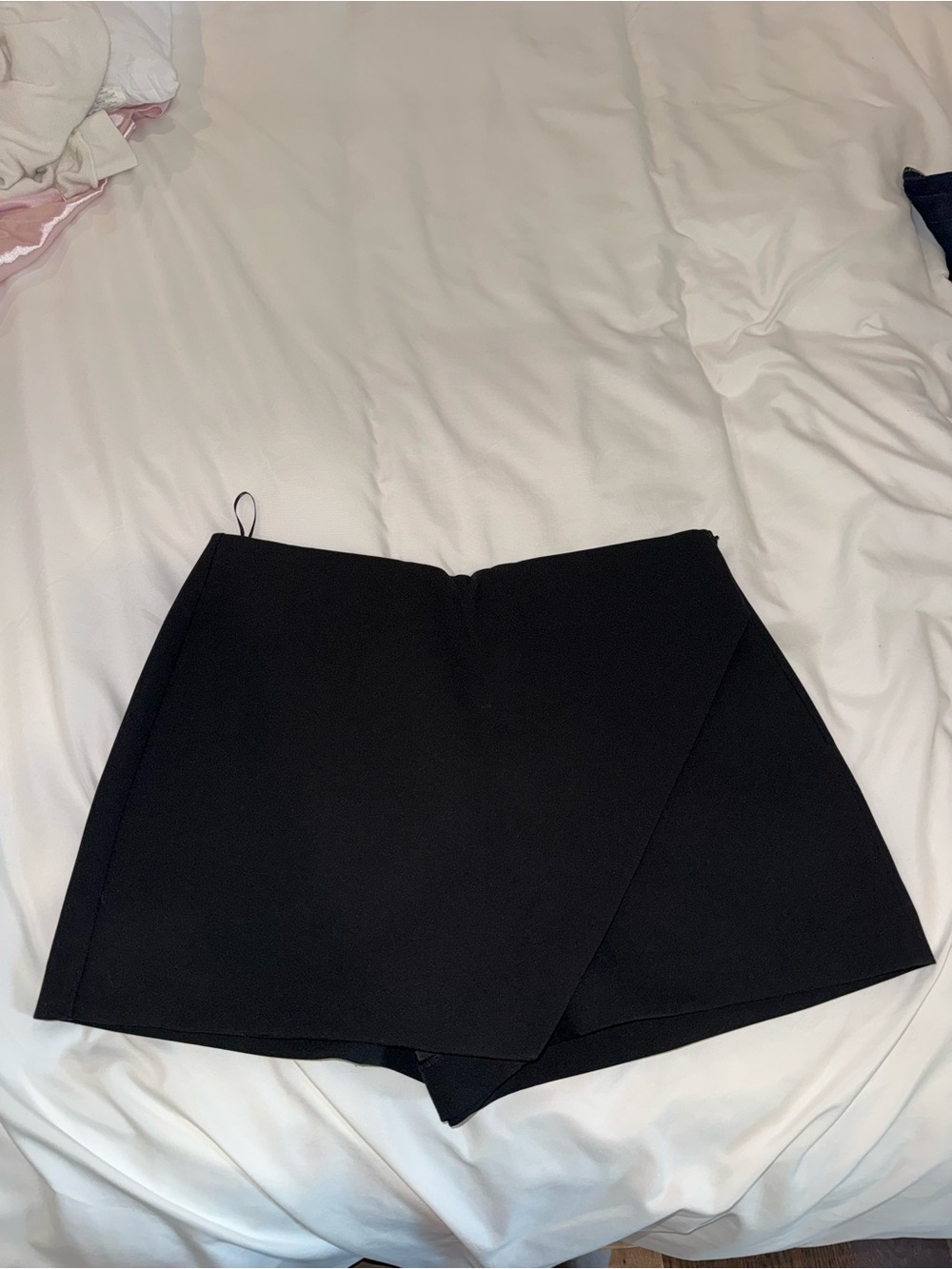 Zara Black Tailored Dress Shorts Women’s Size Large